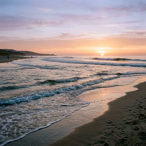 Tranquil Ocean Waves | Coastal Sunset Seascape