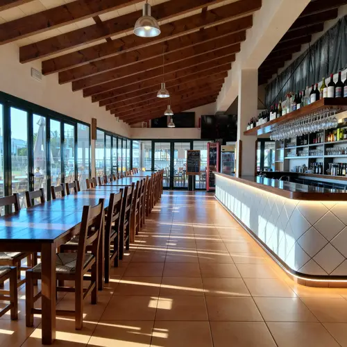 Upgrade Your Restaurant Furniture & Bar Design