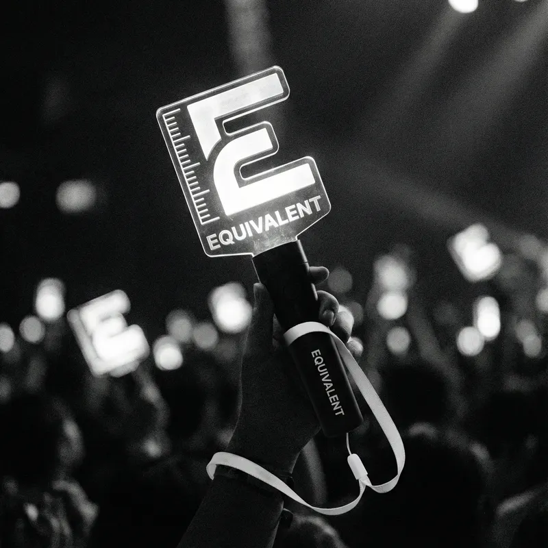 Black and White Equivalent Lifestyle Image