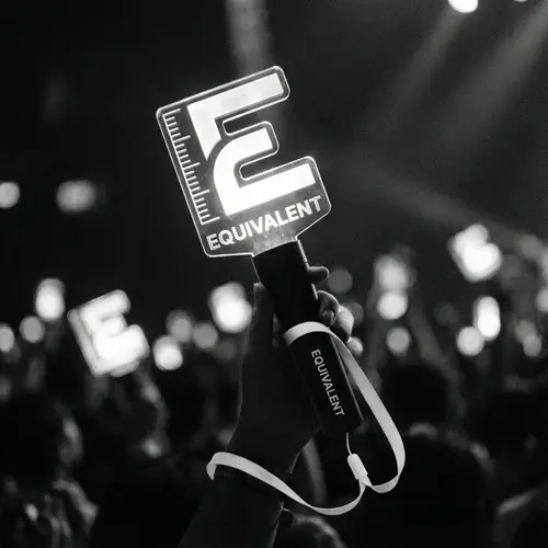 Black and White Equivalent Lifestyle Image