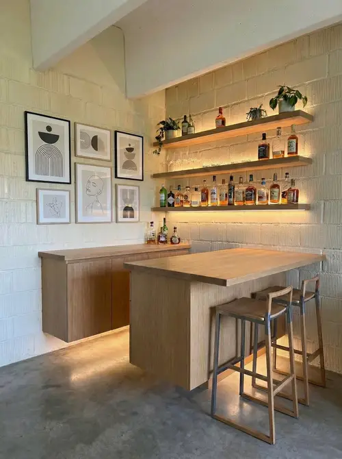 Minimalist Small Front Bar Design with Frames