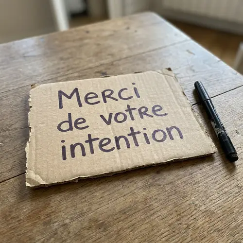 Merci de votre intention on Cardboard