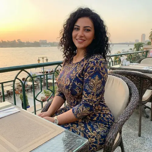 Curvy Egyptian Beauty in Sexy Outfit