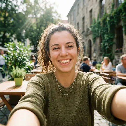 Stunning Girl Selfie - IMG_1018