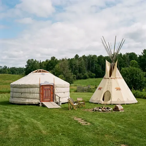 Cozy Yurt and Tipi in a Lush Lawn