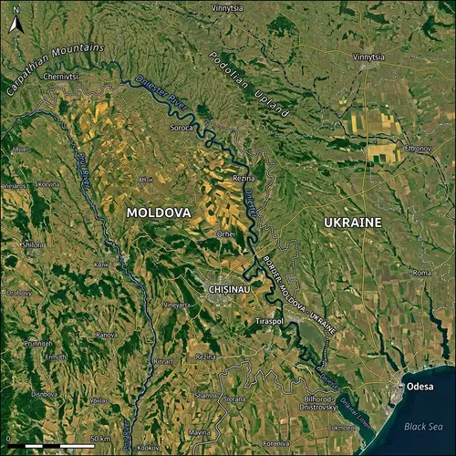 Dniester River: Ukraine on Right, Moldova on Left