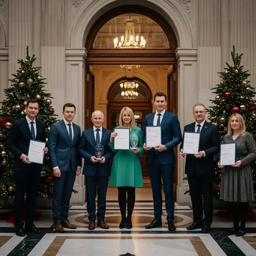 Christmas-themed Award Ceremony in Grand Hall