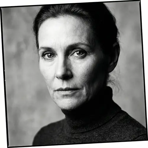 Elegant Black and White Portrait Photography