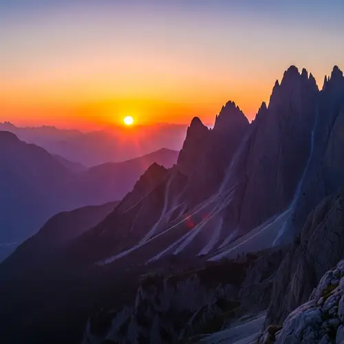 Tranquil Sunset over Mountains | Impressionist Palette