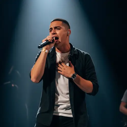 Passionate Hispanic Singer | Stage Performance