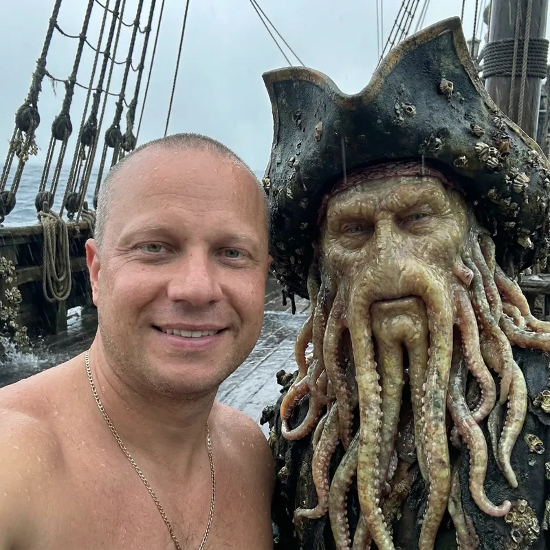 Selfie with Davy Jones: A Pirate Encounter