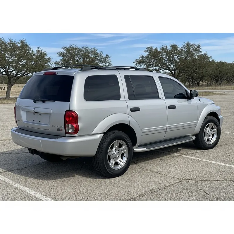 2005 Dodge Durango: Rugged SUV with Classic Style