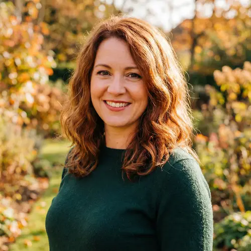 What Would I Look Like with Auburn Hair?