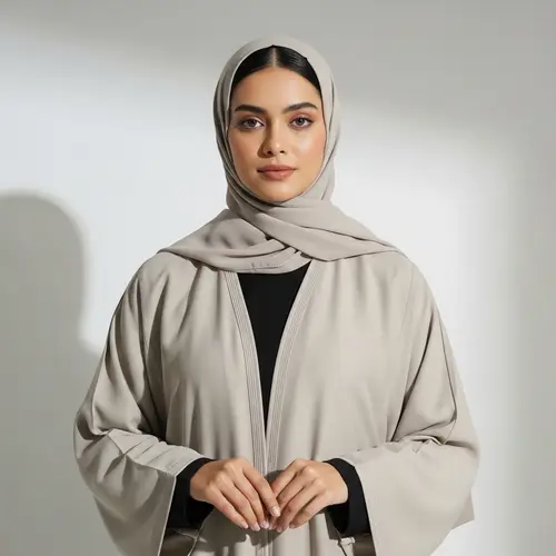 Elegant Abaya Design: Clean Lines & Minimalist Style