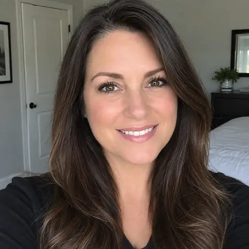 Remove Wrinkles from Your Photos Easily