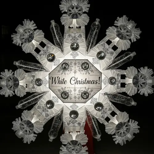 Eco-Friendly White Christmas Parol - Festive DIY Ornament