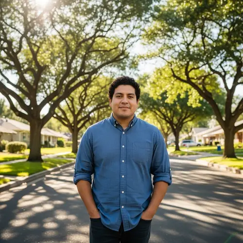 Meet Sergio: The Average-Looking Hispanic Man with a Modest Smile