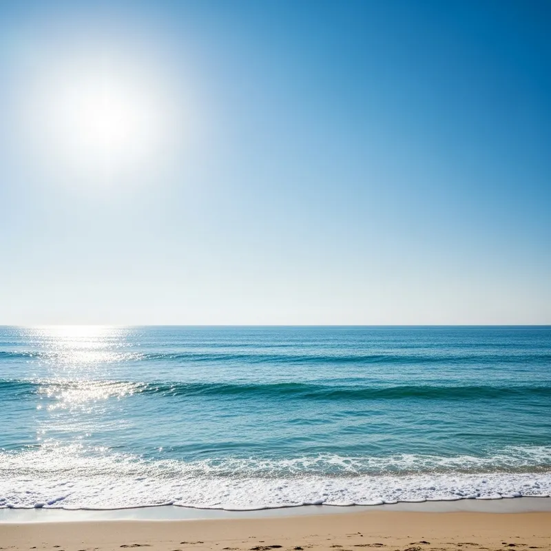 Serene Ocean Views - Stunning Nature & Radiant Sun