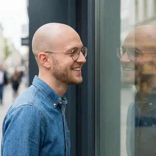 What Would I Look Like Bald? Find Out Now!