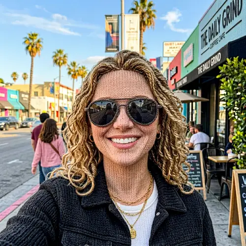 Transform Your Photos into Knitted Fabric Art