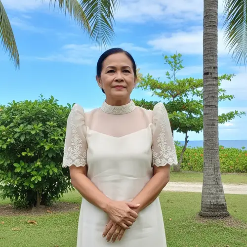 Filipiniana Dress: Traditional Women's Clothing in the Philippines