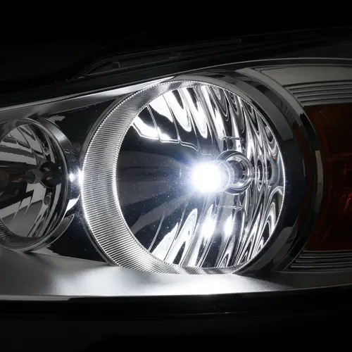 Detailed Car Headlight Design | Clear Glass Housing