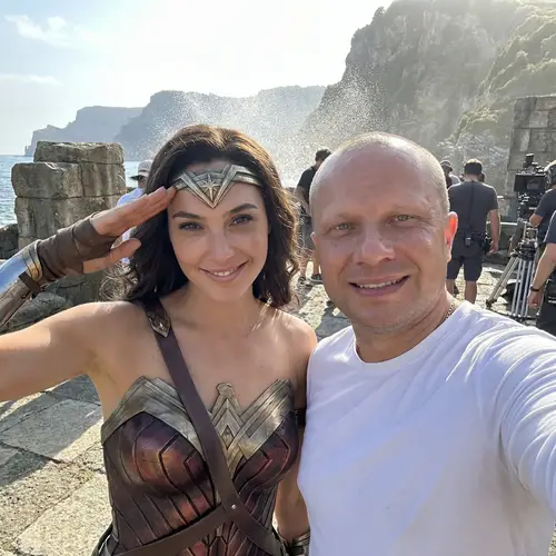 Epic Selfie with Gal Gadot on Themyscira Set