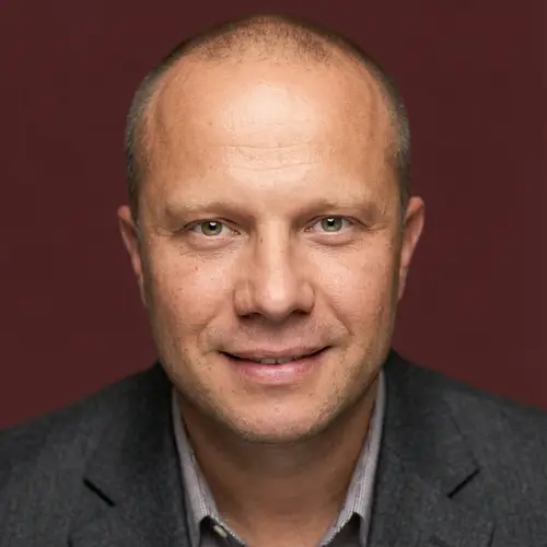 Professional High-Resolution Profile Photo