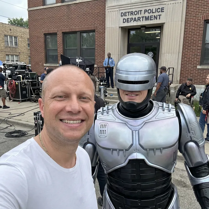 Epic RoboCop Selfie at Detroit Police Station