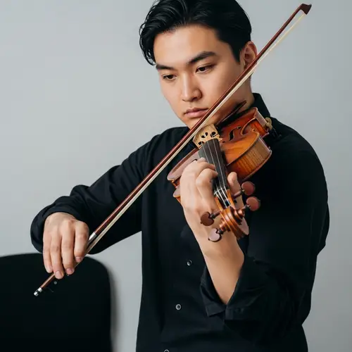 Masterful Violin Player - Beautiful Music Performance