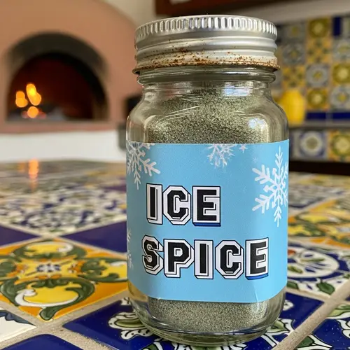 Uruguayan Ice Spice in Glass Jar | Unique Kitchen Decoration