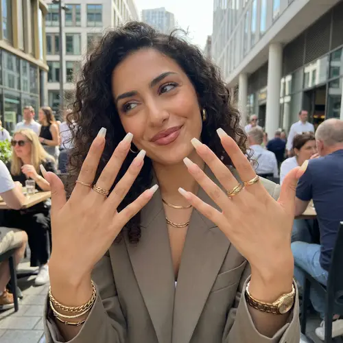 Stylish Ombre Coffin Nails for the Sassy Woman