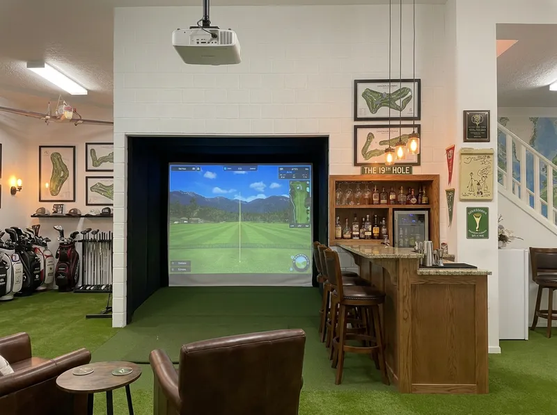 Transform Your Space Into a Golf Bar Transform Your Space Into a Golf Bar