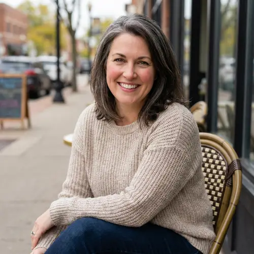 Stunning 5'10" Brunette Model with Unique Features