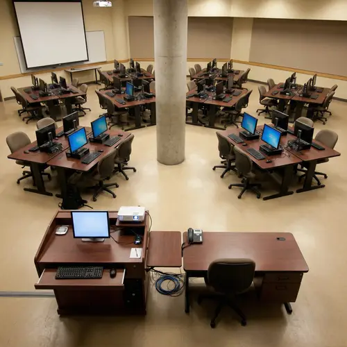 Optimized Computer Lab Layout for 50 Students