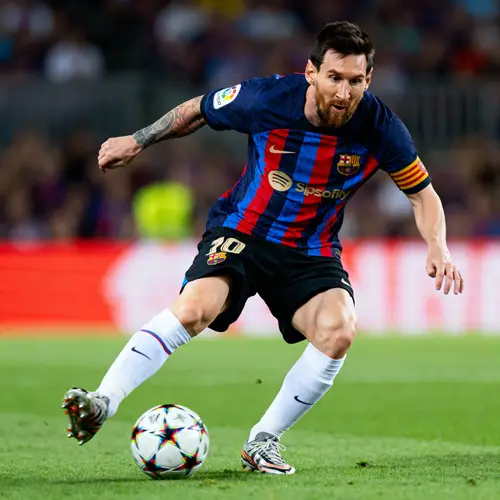 Incredible Football Dribbler in Action