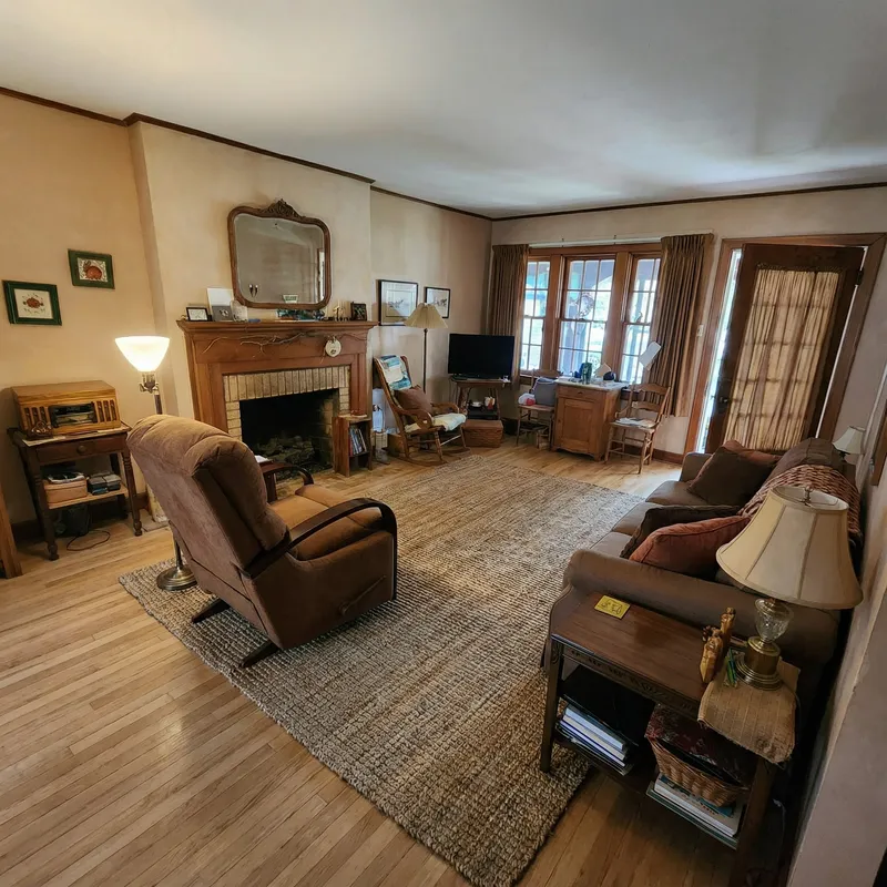 Modernize Your Living Room with Earthy Tones