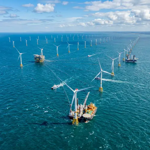 Exploring Offshore Wind Power Plants in 4K