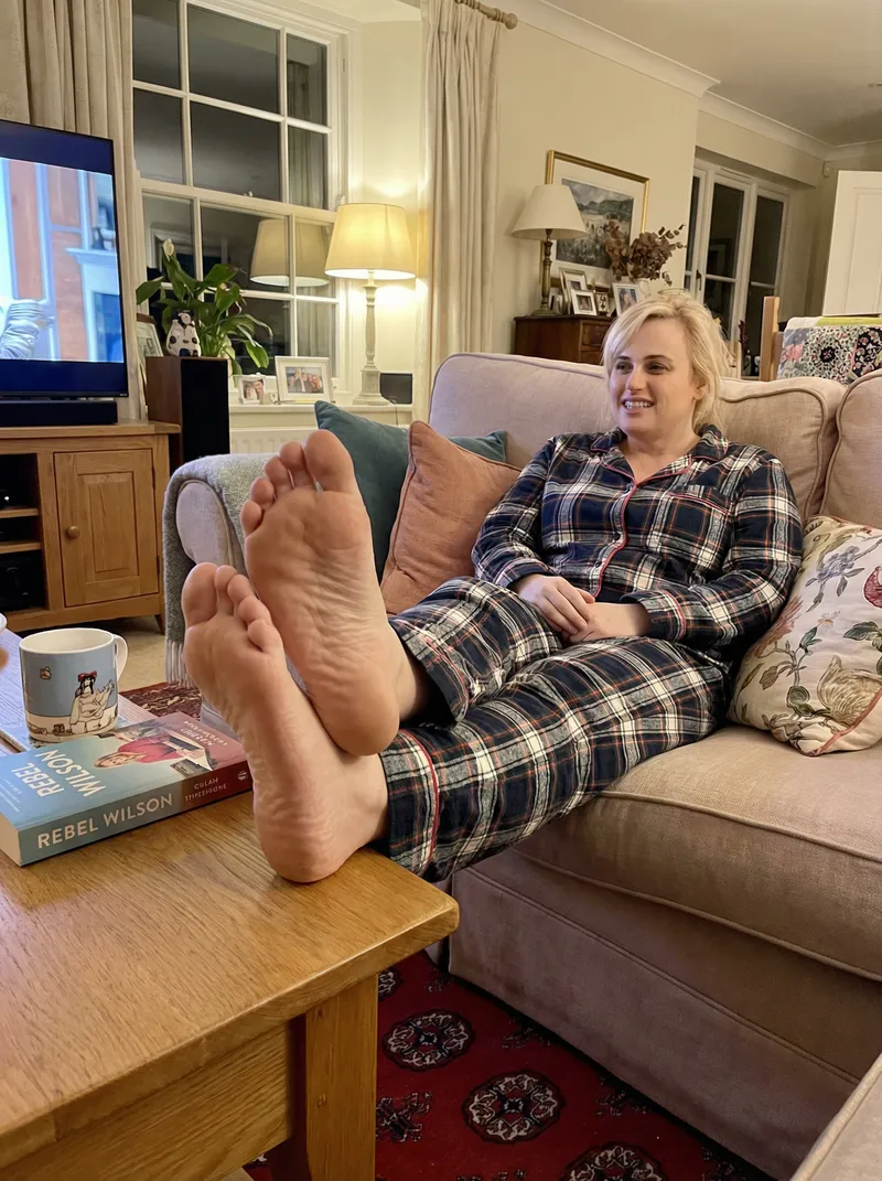 Rebel Wilson in Cozy Pyjamas: Fun at Home