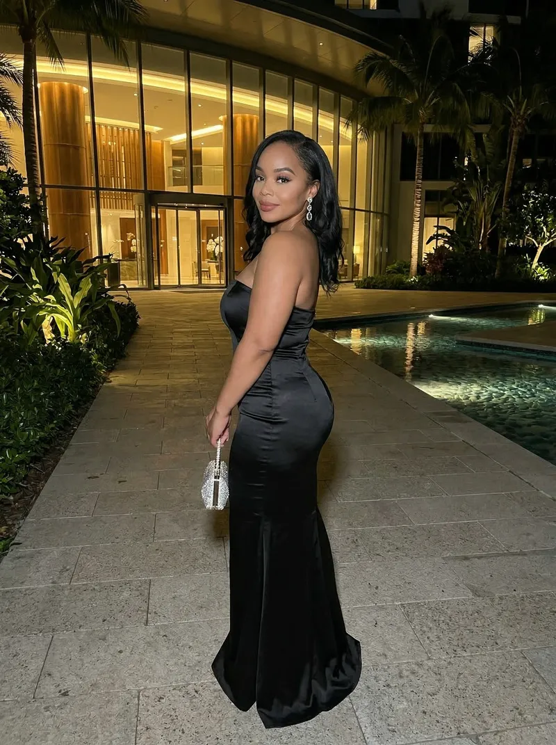 Elegant Nighttime Photography at a Luxury Hotel