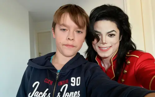 Selfie with Michael Jackson - A Memorable Moment