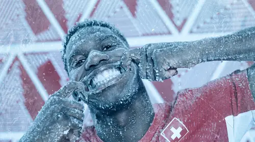 Frozen Teeth Effects for Stunning Portraits