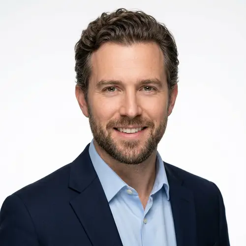 Professional Photo Editing for LinkedIn & Freelancer