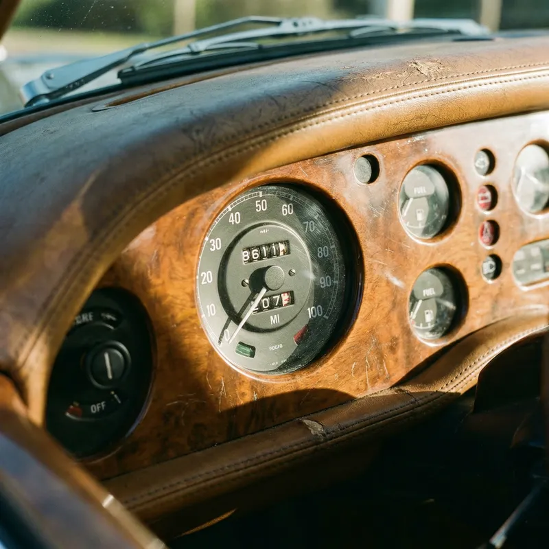 Car Dashboard 8611 MI Odometer Reading Car Dashboard 8611 MI Odometer Reading