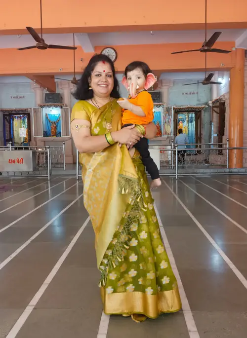 Ganesha and Parvati - Divine Hindu Duo
