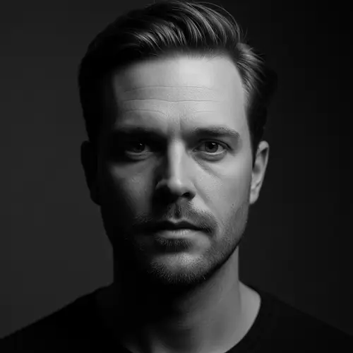 Ultra-Realistic Portrait of a Man in B&W