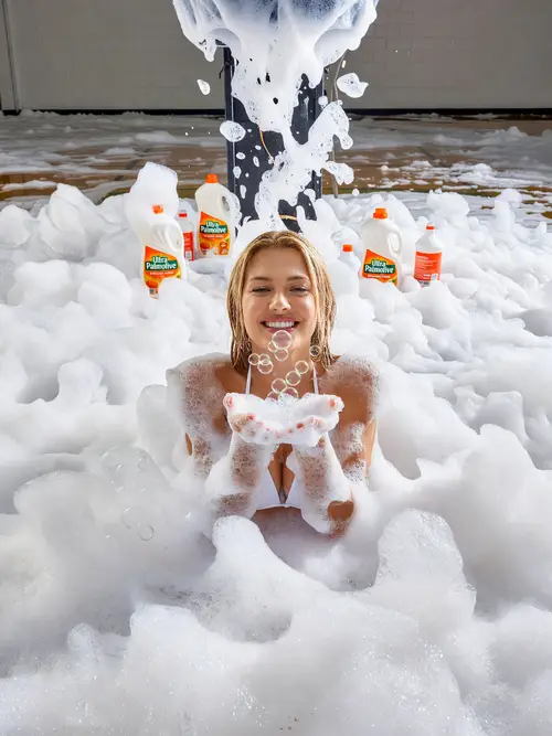 Exciting Foam Party Photoshoot: Fun & Flirty Moments
