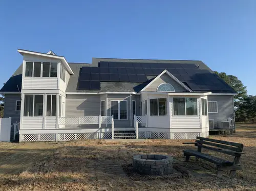 Enclose Your Deck with Studio Roof & Vinyl Panels