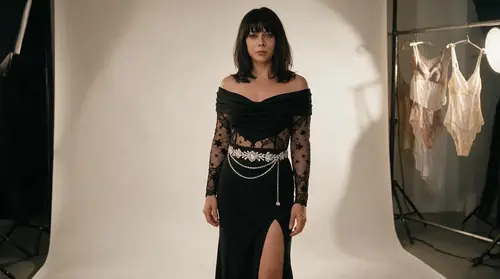 Lingerie Studio: Elegant Models Without Jewelry
