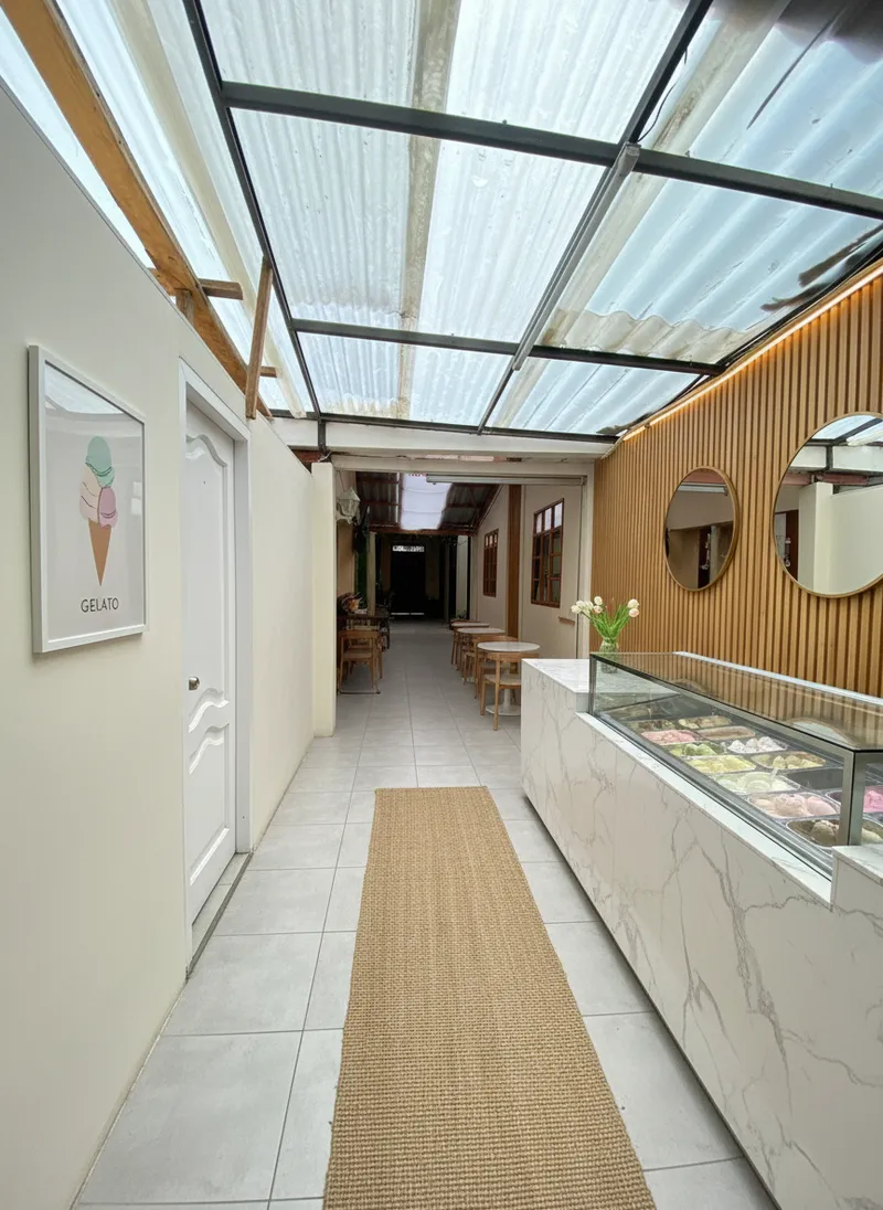 Elegant Minimalist Ice Cream Shop